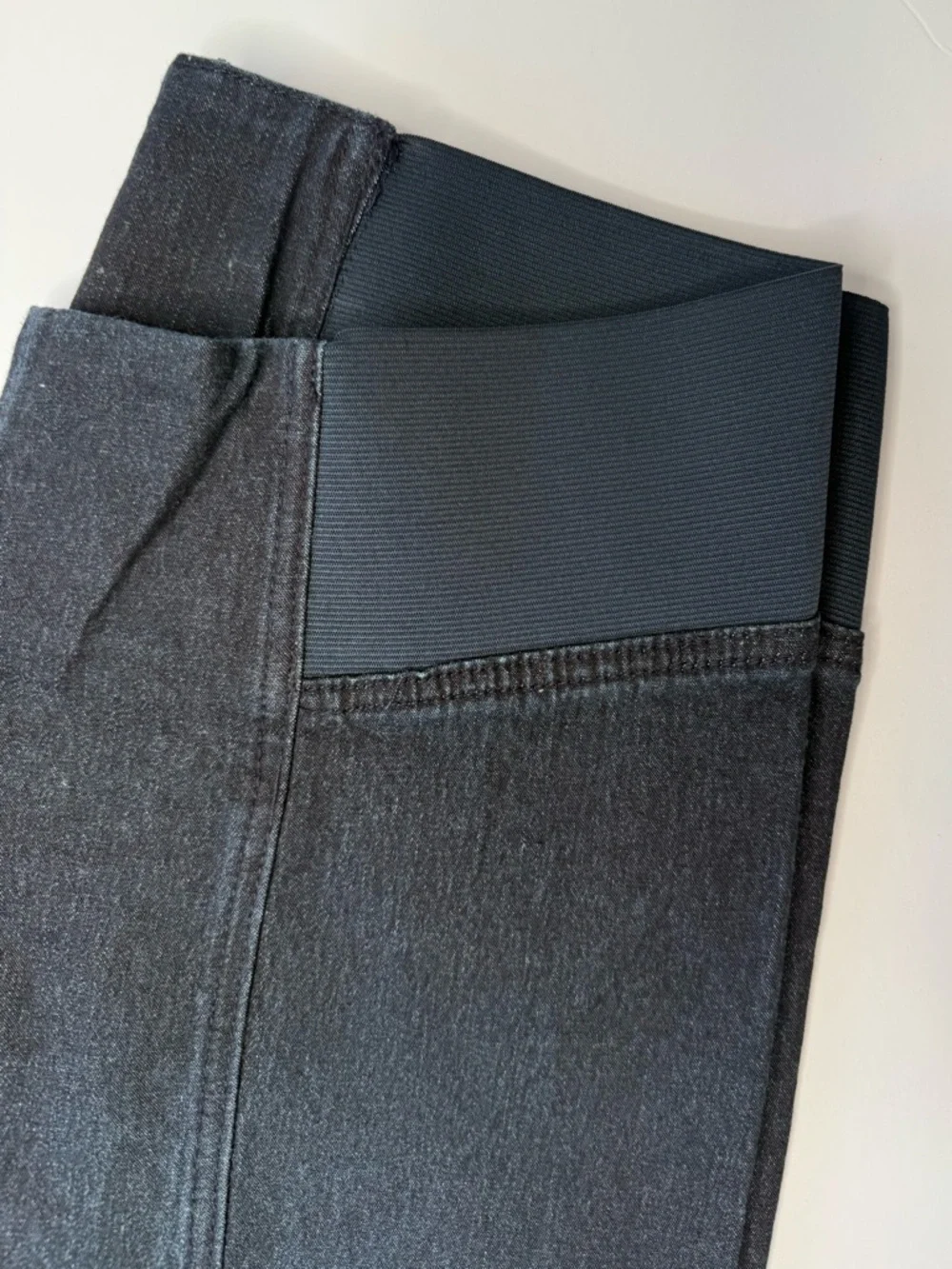 Diane Gilman Dark Navy Denim Jeans /Jeggings